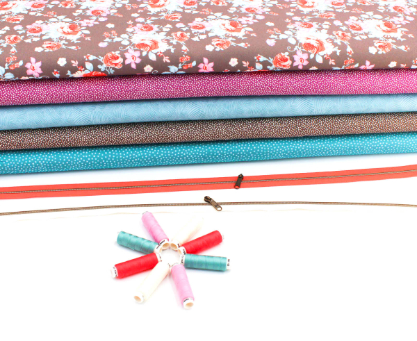 Baumwolle Emilie  Rosen dunkles taupe  (10 cm)